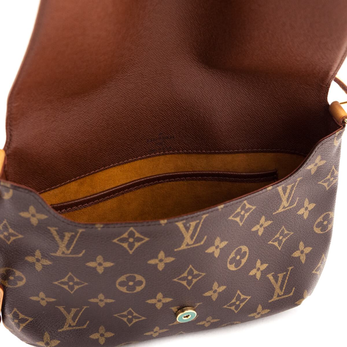 Louis Vuitton Monogram Musette Tango - Love that Bag etc - Preowned Authentic Designer Handbags & Preloved Fashions