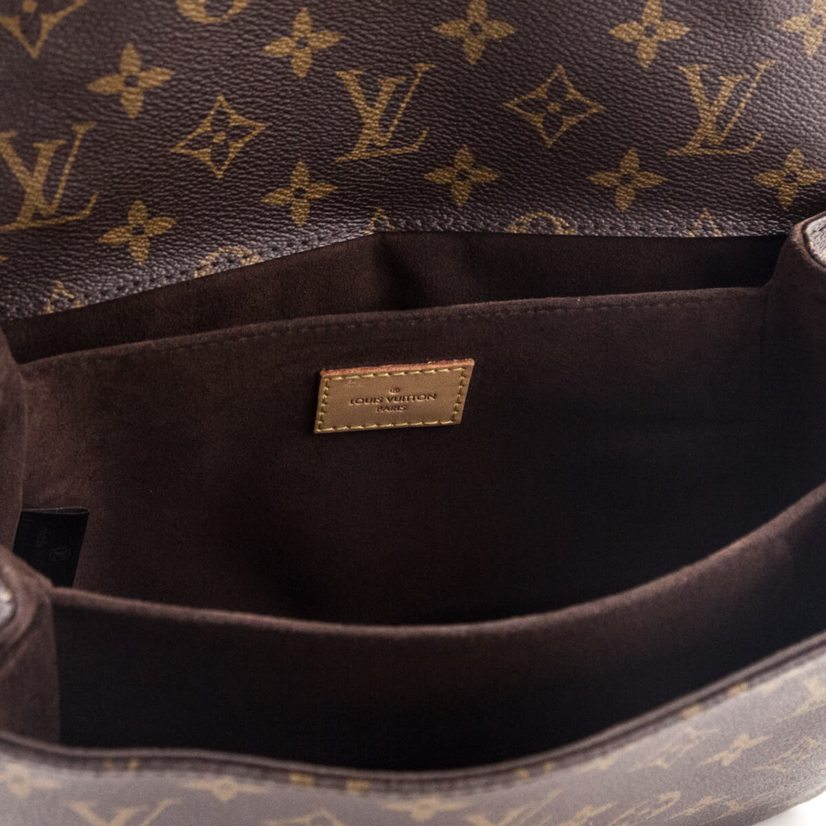 Louis Vuitton Monogram Pochette Metis - Love that Bag etc - Preowned Authentic Designer Handbags & Preloved Fashions