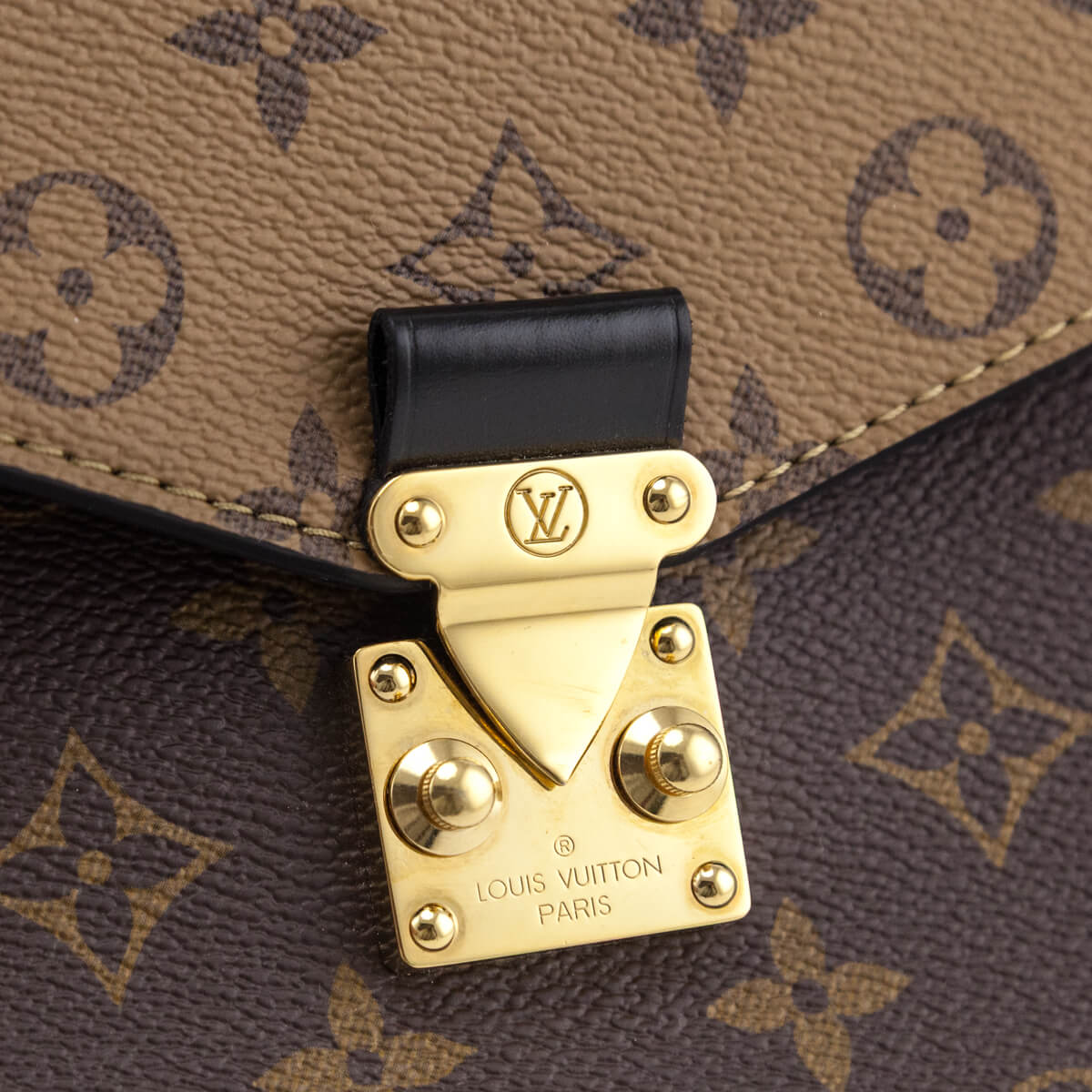 Louis Vuitton Monogram Reverse Pochette Metis