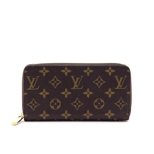 Louis Vuitton Monogram Gradient Black Tie [New], Luxury, Bags & Wallets on  Carousell