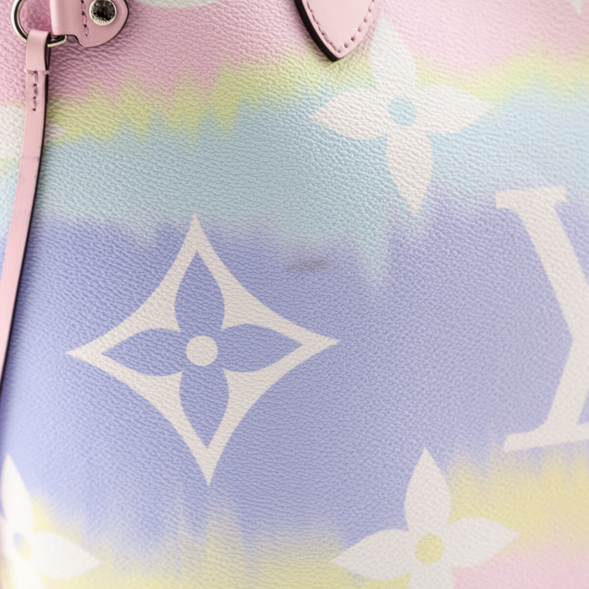 Louis Vuitton Pastel Monogram Escale Neverfull MM w/ Pouch