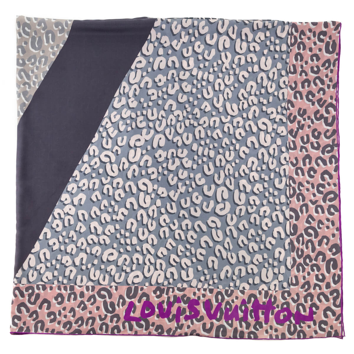 LouisVuittonPink_GrayLeopardVSprouseSikShawl-1.jpg