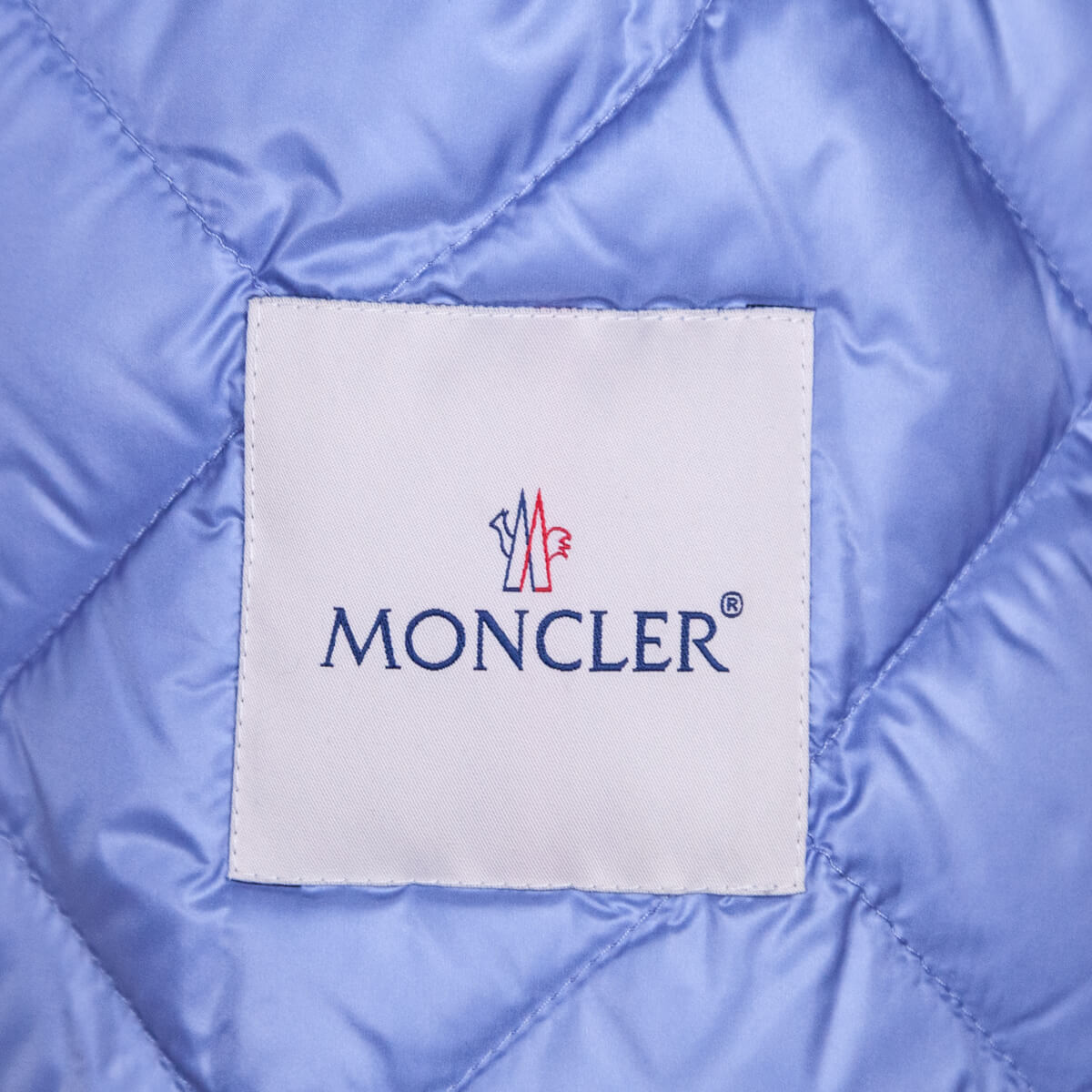 Moncler Blue Diamond Quilted Binic Giubbottto Down Jacket Size M | 2 - Love that Bag etc - Preowned Authentic Designer Handbags & Preloved Fashions