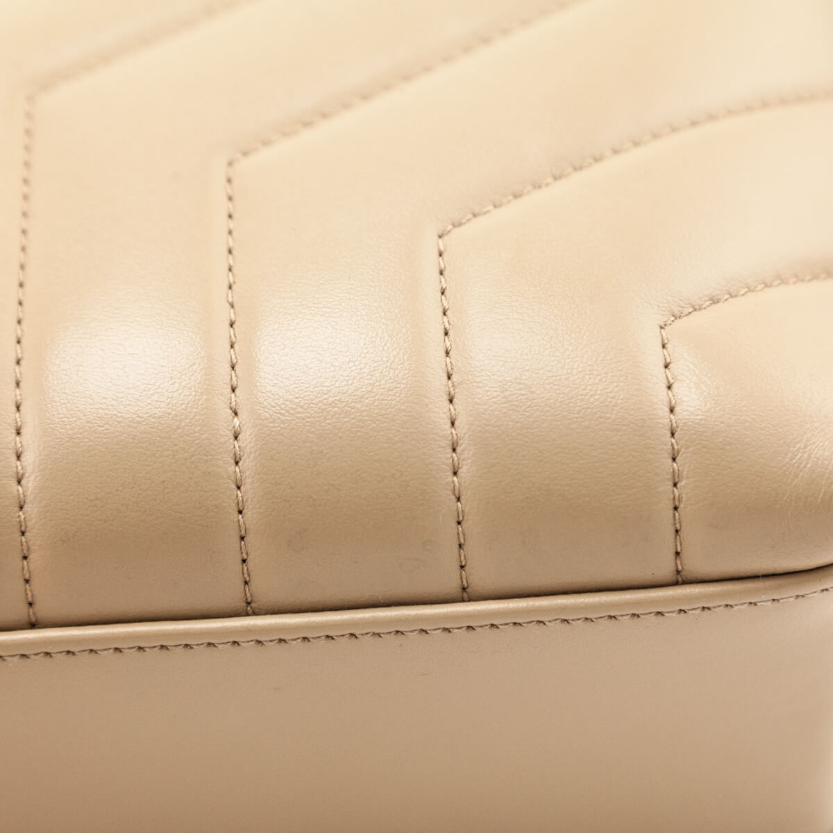 Saint Laurent Beige Calfskin Y Quilted Monogram Small Loulou Chain Satchel - Love that Bag etc - Preowned Authentic Designer Handbags & Preloved Fashions
