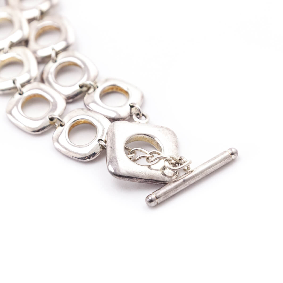 Tiffany & Co. Elsa Paretti Sterling Silver Square Cushion Link Toggle Necklace