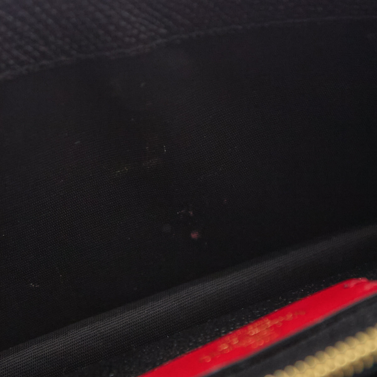 Valentino Black Grainy Calfskin Wallet With Chain
