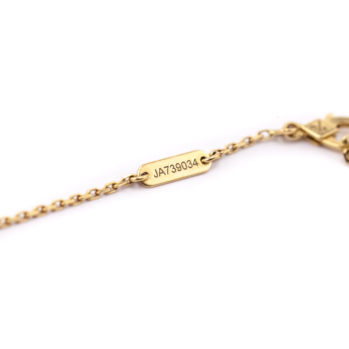 Van Cleef & Arpels 18k Yellow Gold Vintage Alhambra Mother of Pearl Pendant Necklace - Love that Bag etc - Preowned Authentic Designer Handbags & Preloved Fashions