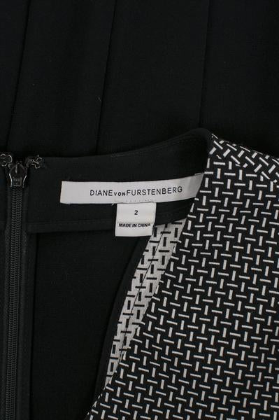 Diane von Furstenberg Black and Graphic Print Dress Size XXS | US 2 - Love that Bag etc - Preowned Authentic Designer Handbags & Preloved Fashions