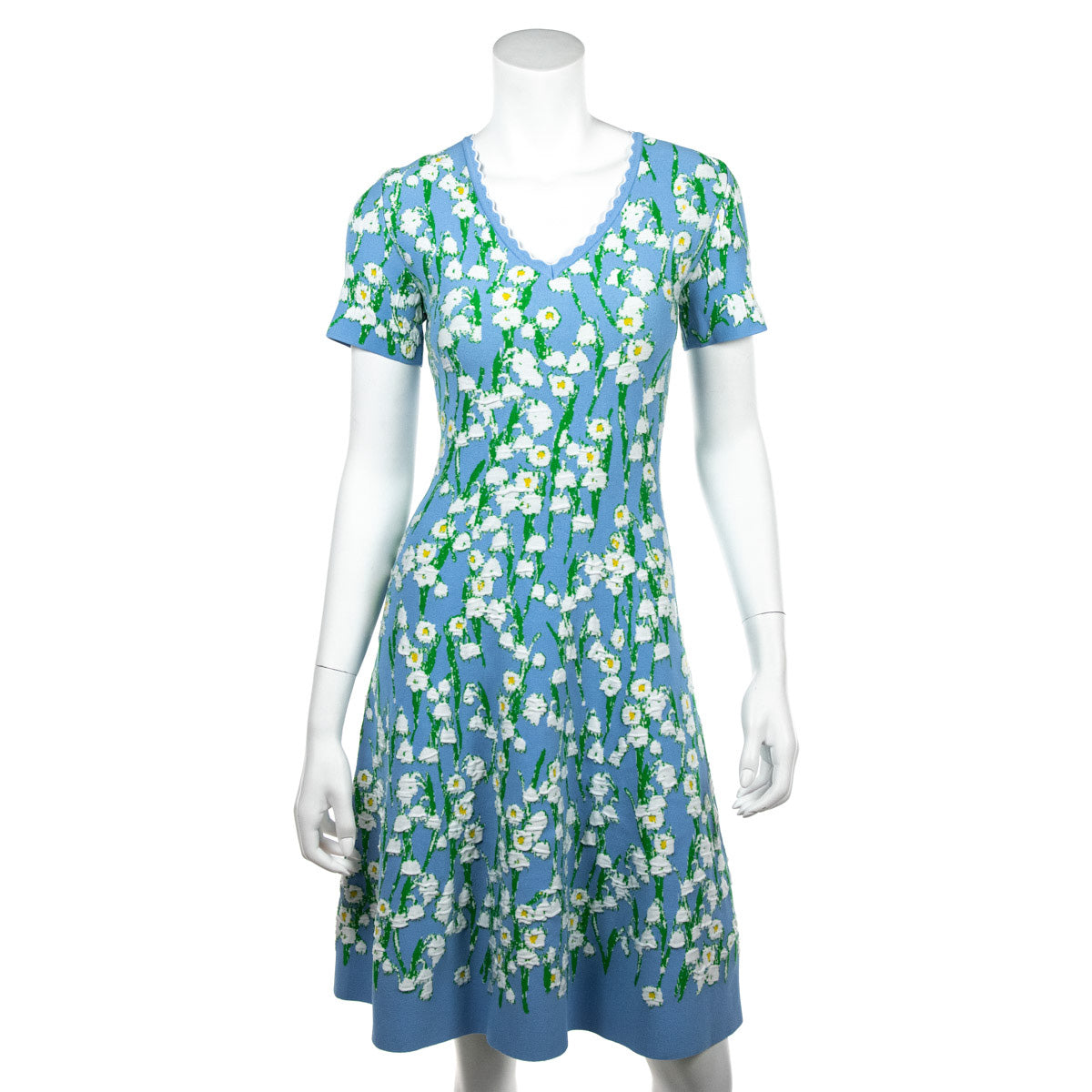 Carolina Herrera Blue Floral Stretch Knit Short Sleeve Dress Size XS | US 4 - Love that Bag etc - Preowned Authentic Designer Handbags & Preloved Fashions