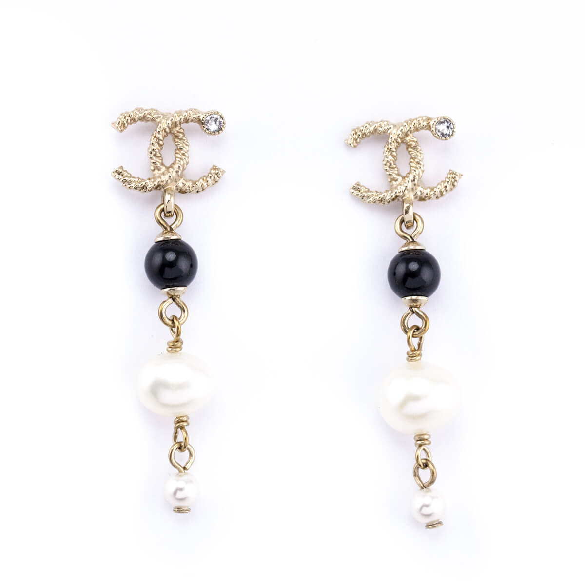 Chanel Gold Faux Pearl & Crystal Embellished CC Drop Earrings – Love that  Bag etc - Preowned Designer Fashions