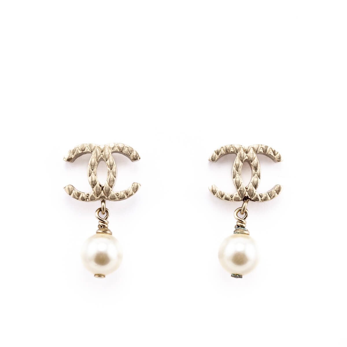 Chanel Gold Tone CC Faux Pearl Drop Earrings - Love that Bag etc - Preowned Authentic Designer Handbags & Preloved Fashions