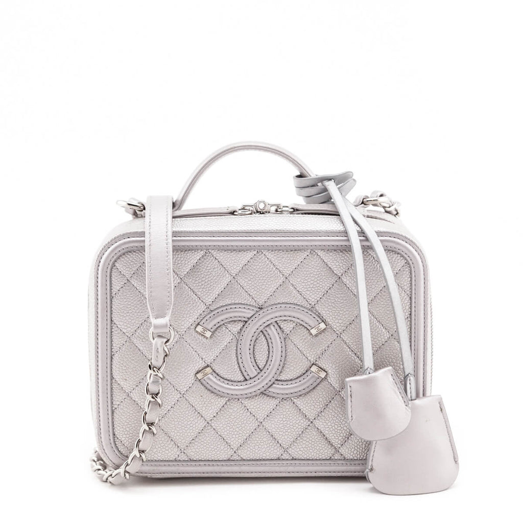 Chanel Metallic Silver Caviar Quilted Medium CC Filigree Vanity Case