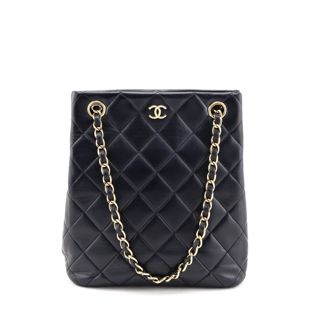 Chanel 19 MAXI Dove Grey Quilted Leather Handbag Autumn 22 - New