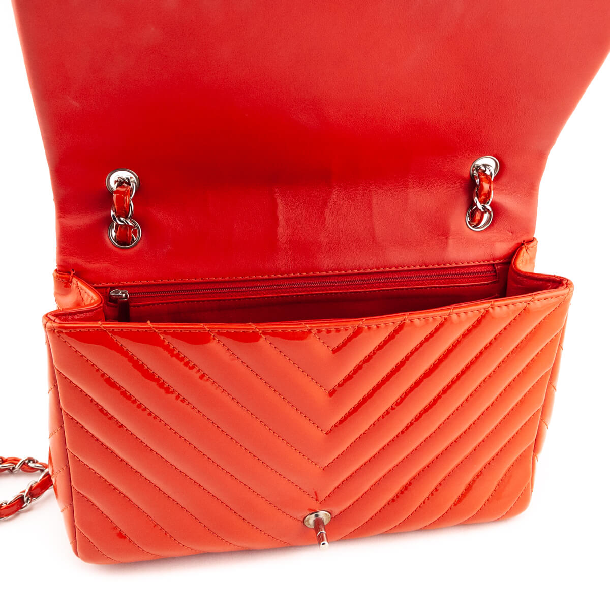 Chanel Orange Quilted Chevron Patent Maxi Classic Single Flap Shoulder –  Love that Bag etc - Preowned Designer Fashions
