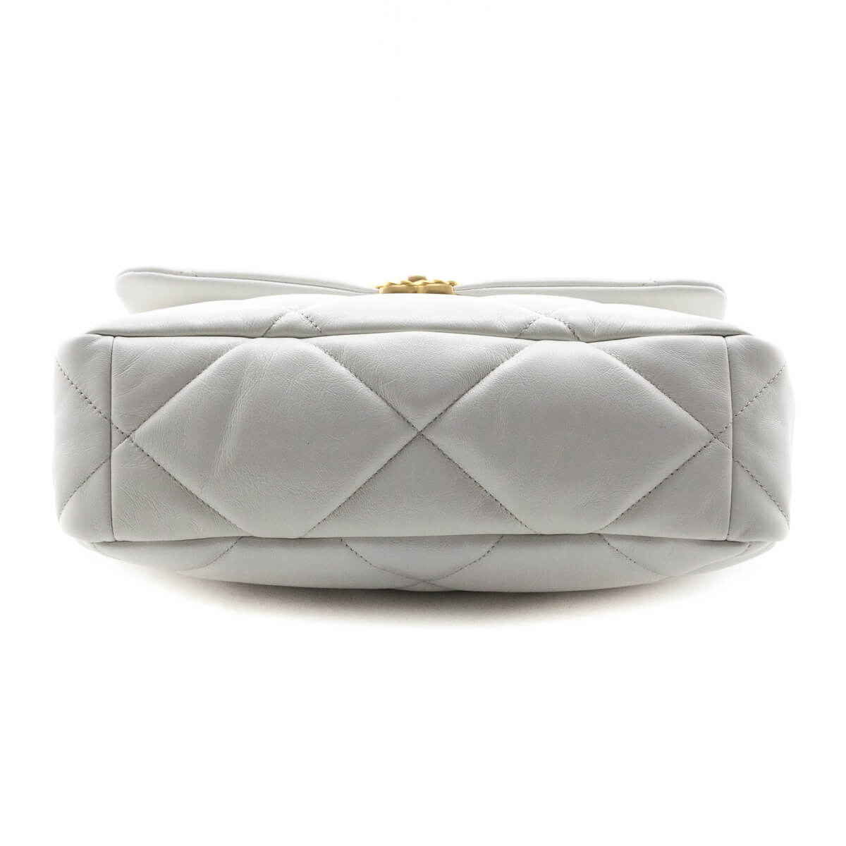 Chanel White Quilted Goatskin Chanel 19 Large Flap Bag – Love that
