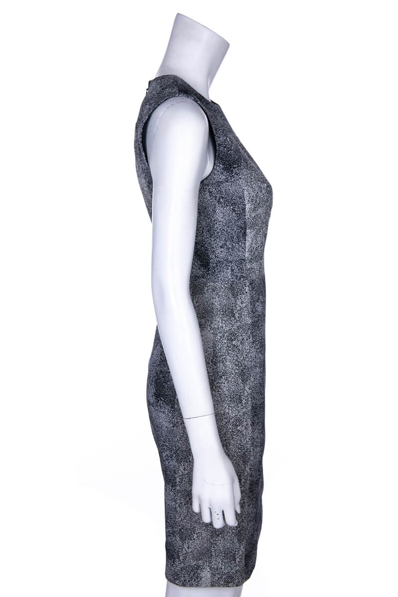 Diane von Furstenberg Black and White Printed Eden Shift Dress Size XS | US 4 - Love that Bag etc - Preowned Authentic Designer Handbags & Preloved Fashions