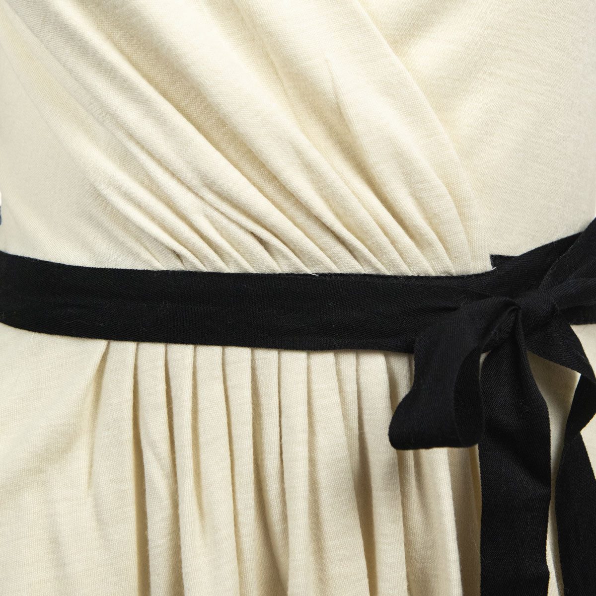 Diane von Furstenberg Ivory Wool Seductions LS Wrap Dress Size XXS | US 2 - Love that Bag etc - Preowned Authentic Designer Handbags & Preloved Fashions