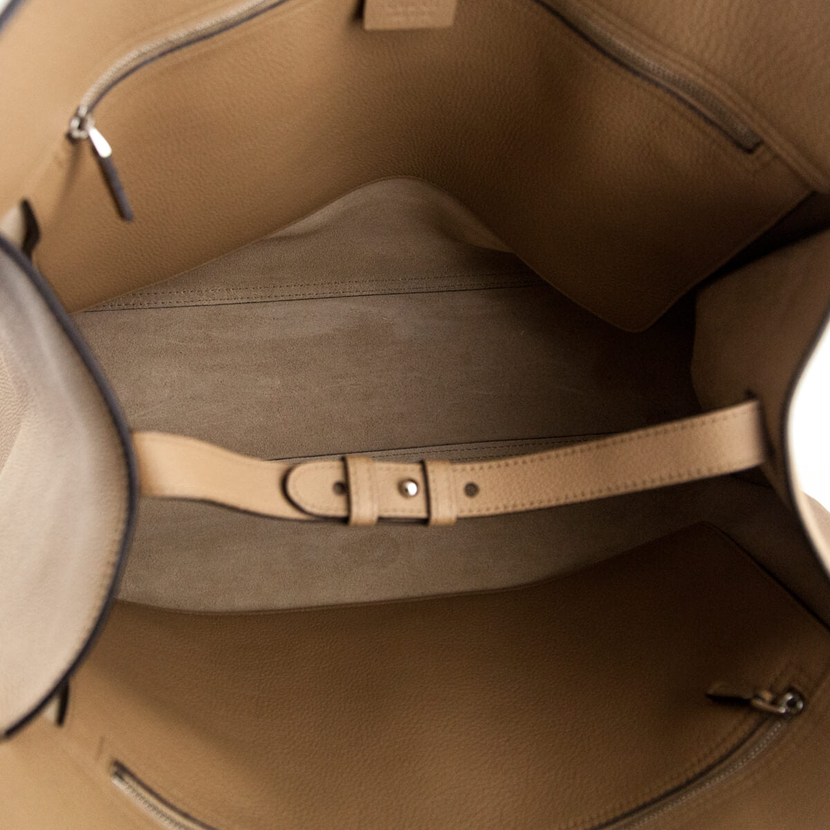 Gucci Camel Soft Leather Large Jackie Top Handle Bag - Love that Bag etc - Preowned Authentic Designer Handbags & Preloved Fashions
