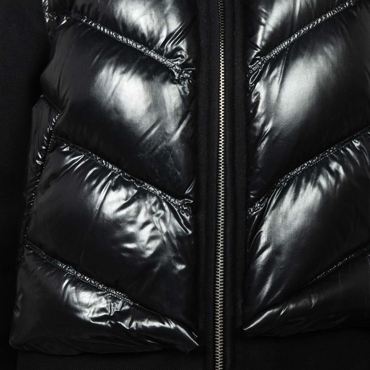 Louis Vuitton Glossy Puffer Jacket, Black, 38