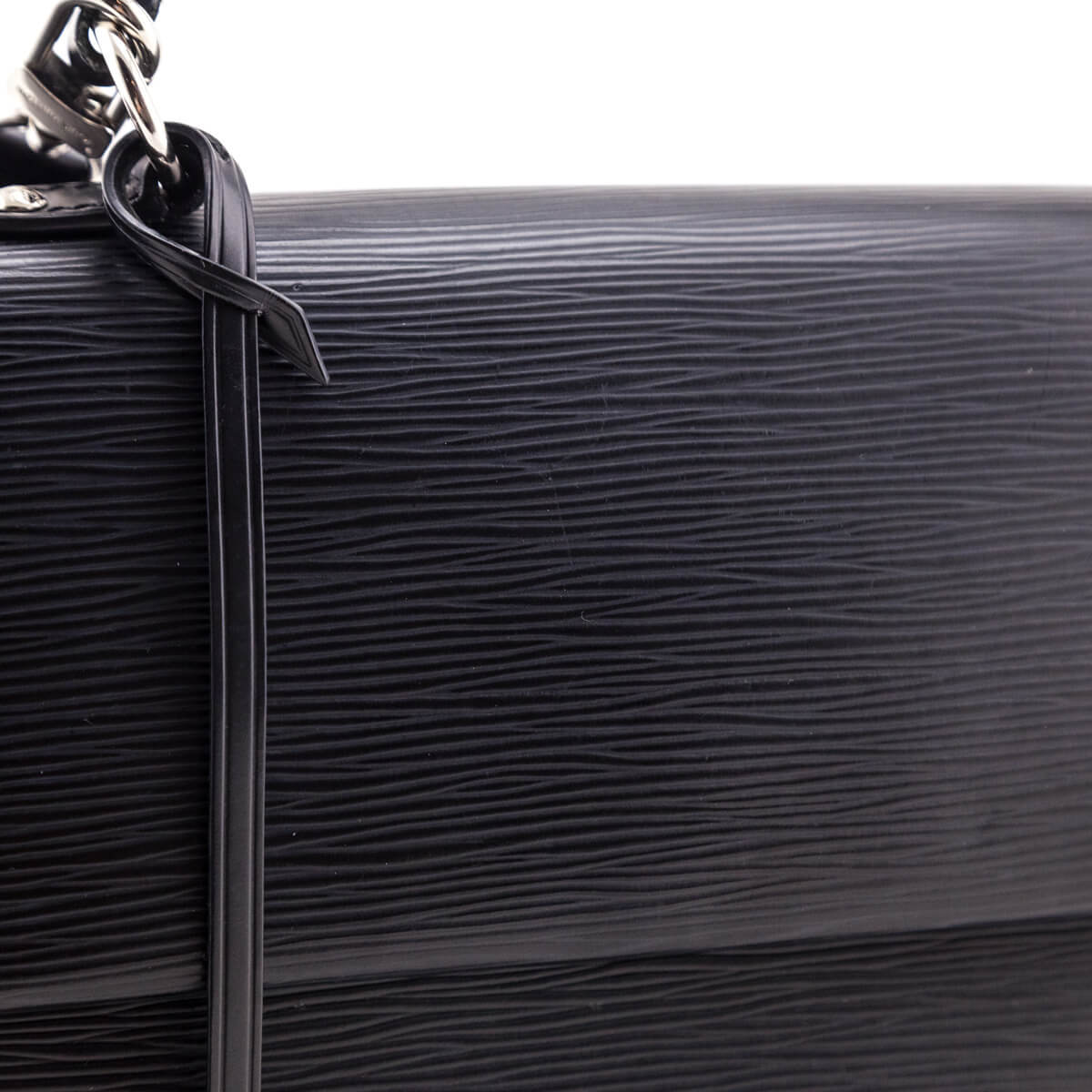 LOUIS VUITTON 'Cluny' MM Bag in Black Epi Leather at 1stDibs  louis  vuitton cluny mm, cluny mm review, louis vuitton cluny bag