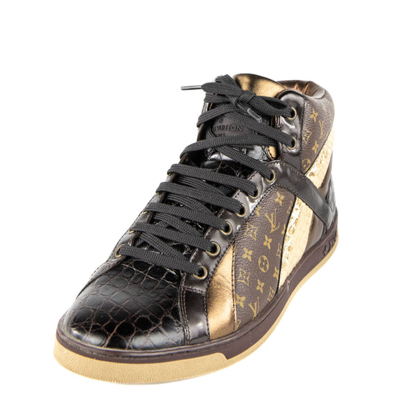 Louis Vuitton Black Patent Leather And Mesh Crystal Embellished Low Top  Sneakers Size 36.5 Louis Vuitton