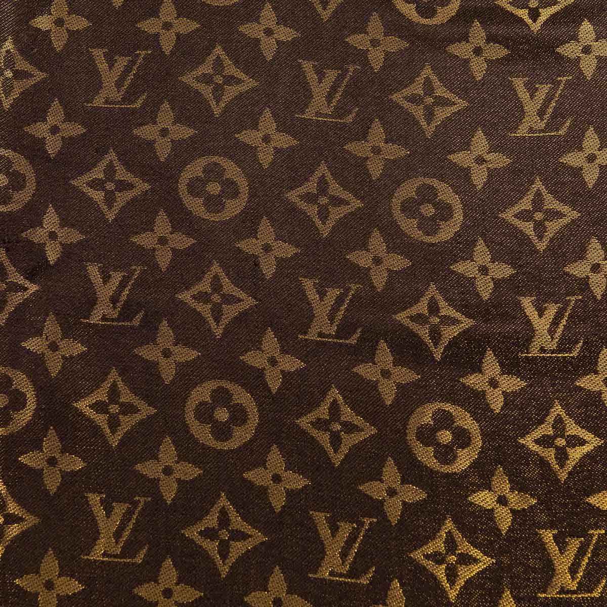 Châle monogram shine silk scarf Louis Vuitton Brown in Silk - 36844548