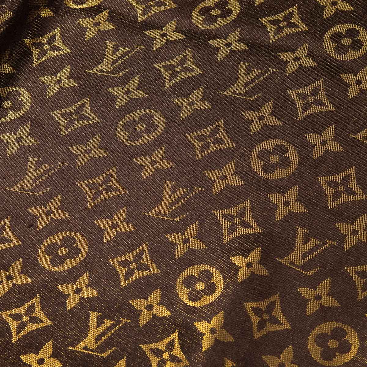 Châle monogram shine silk scarf Louis Vuitton Brown in Silk - 18946096
