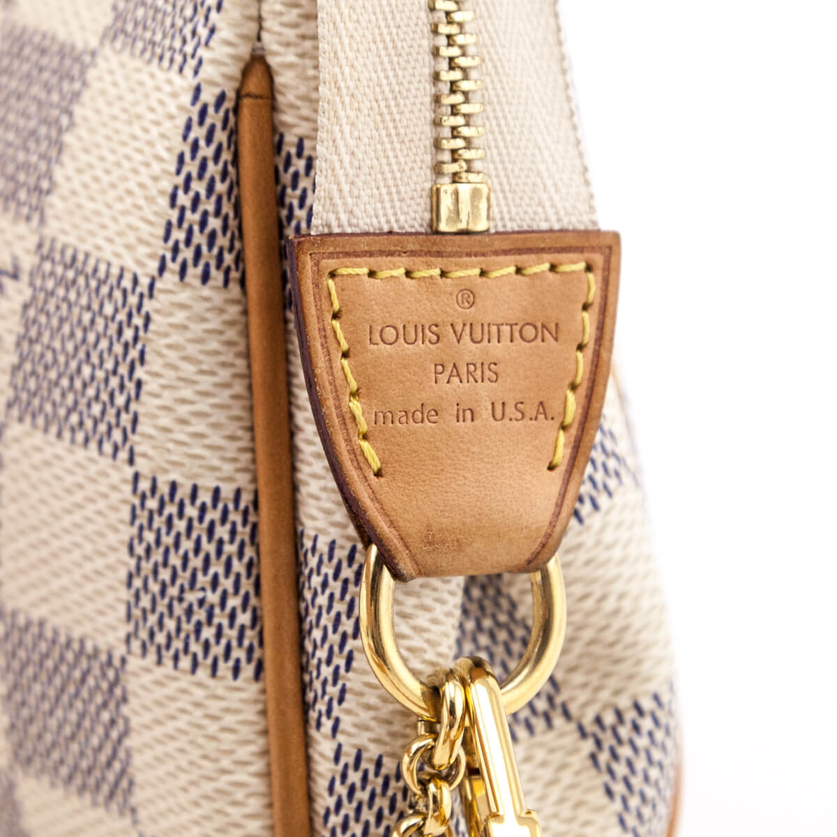 Eva cloth handbag Louis Vuitton Beige in Cloth - 37590065