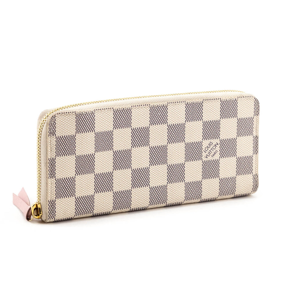 💔 SOLD) Brand New! Louis Vuitton Damier Ebene Clemence Wallet Rose  Ballerine is on the website for $570! Save on tax!