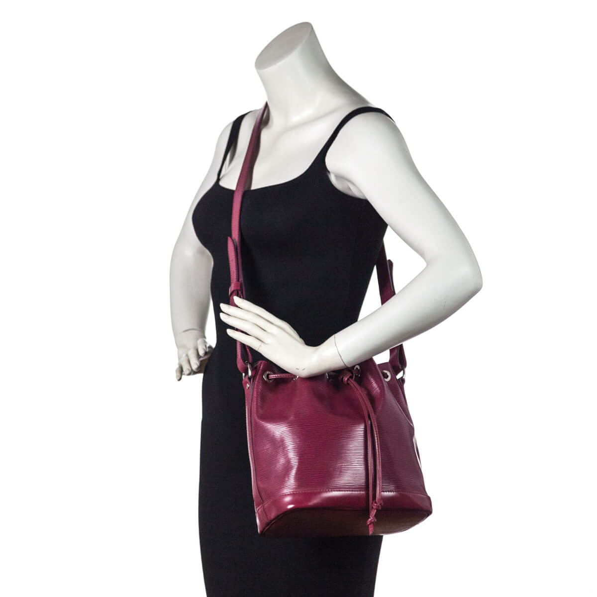 Louis Vuitton Fuchsia Epi Leather Noe BB Bag – My Paris Branded  Station-Sell Your Bags And Get Instant Cash