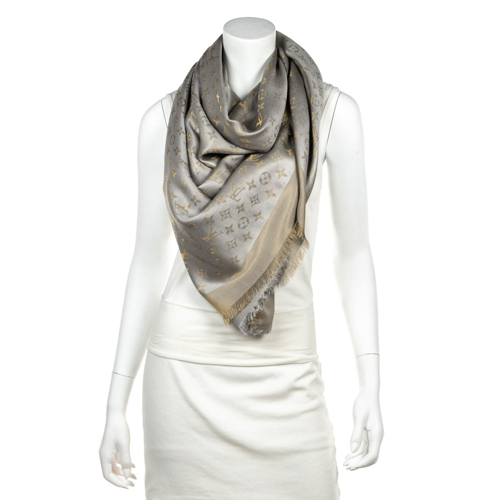 Louis Vuitton Metallic Greige Monogram Shine Shawl, 2020 Available For  Immediate Sale At Sotheby's