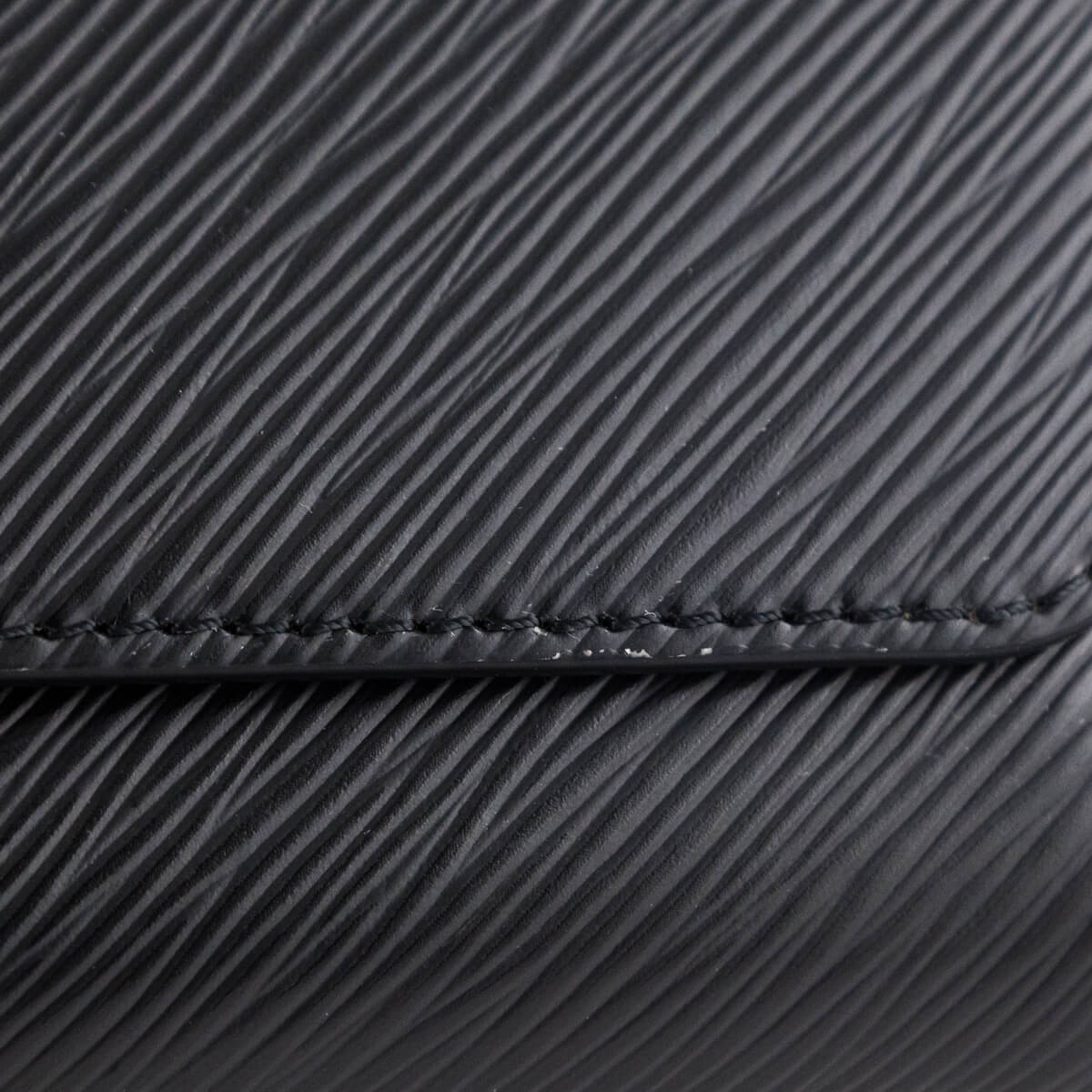 Louis Vuitton Matte Black Epi Twist Shoulder Bag MM - Consign LV CA