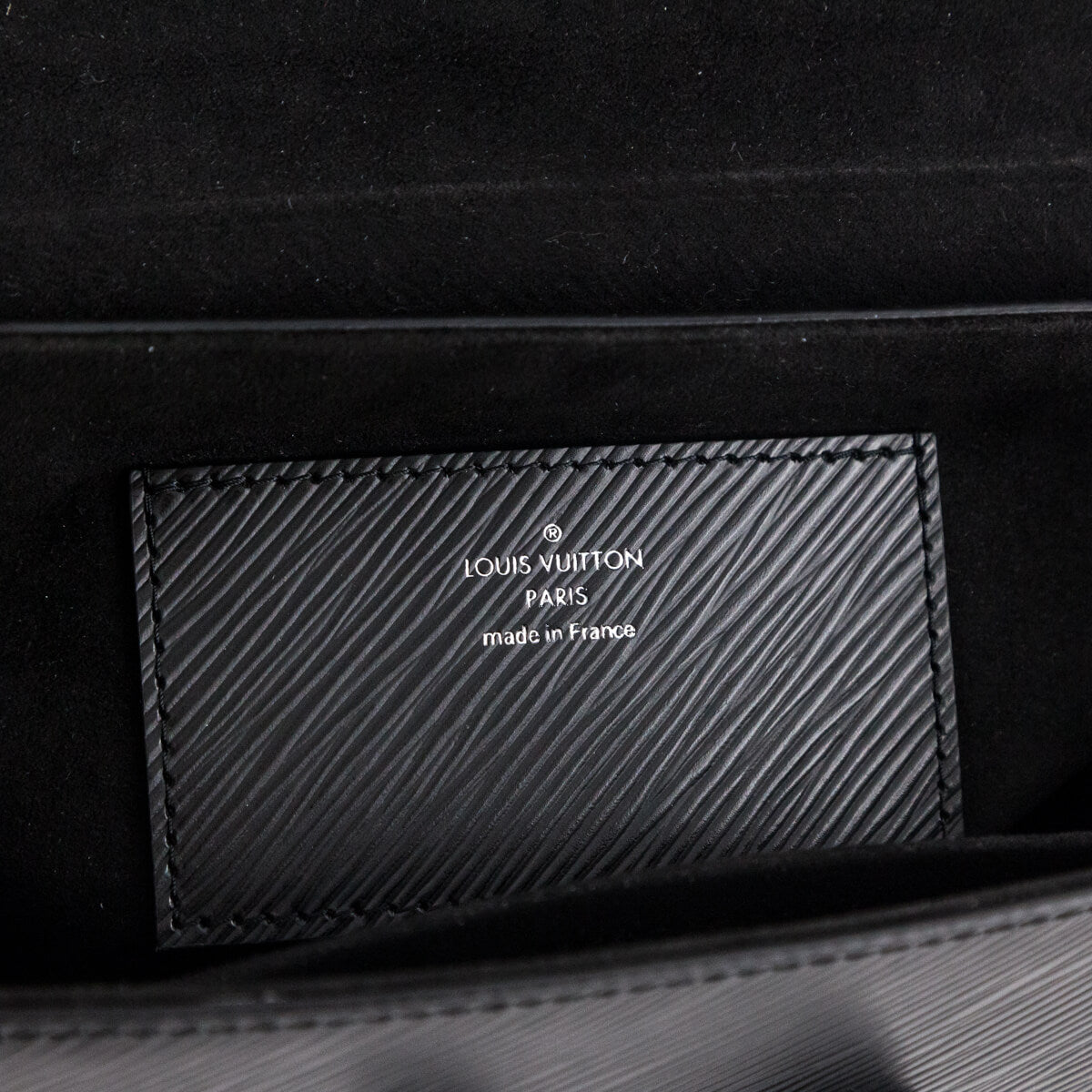 Louis Vuitton Matte Black Epi Twist Shoulder Bag MM - Consign LV CA