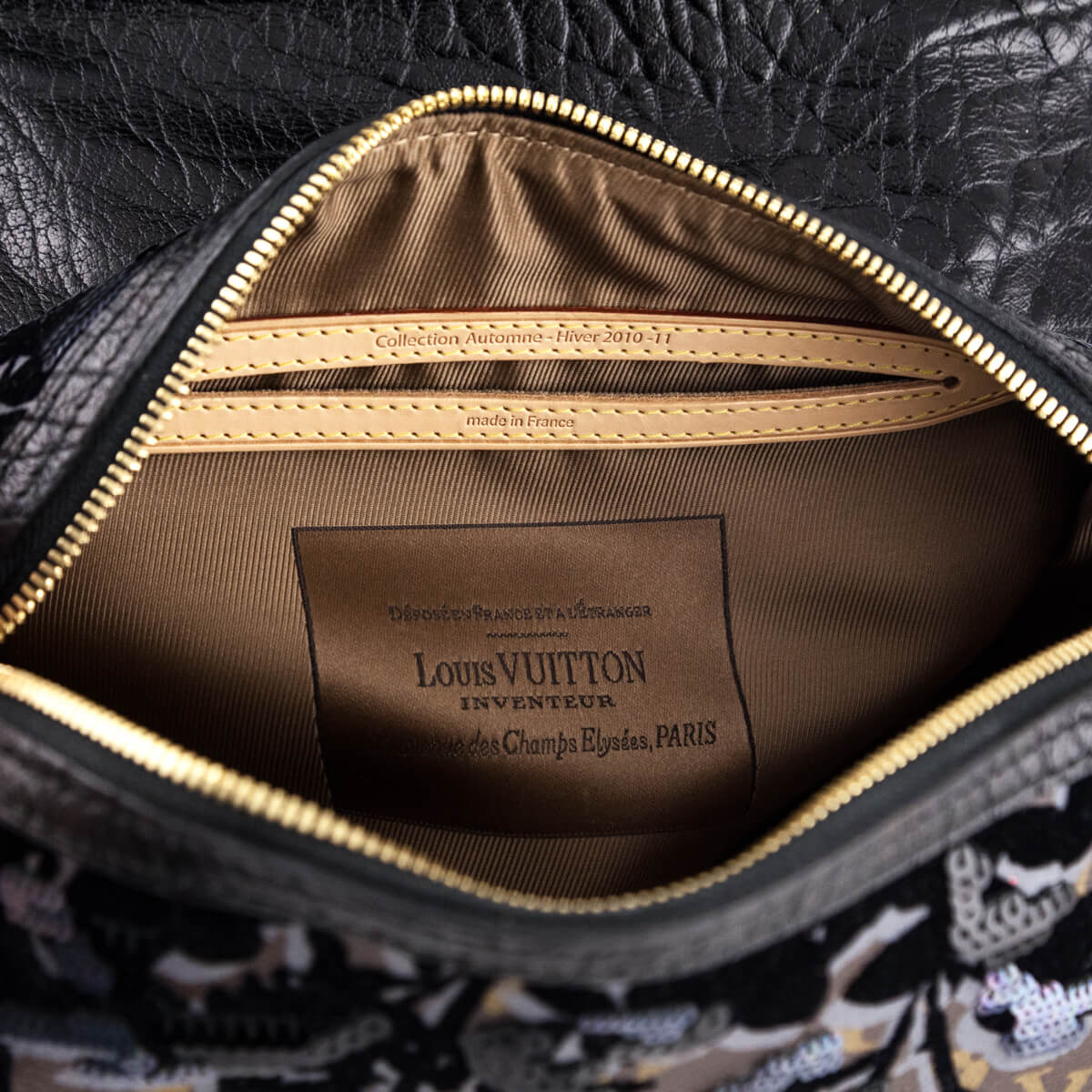 Louis Vuitton Black Monogram Fleur de Jais Carrousel Bag QJBBUQ5B0B009