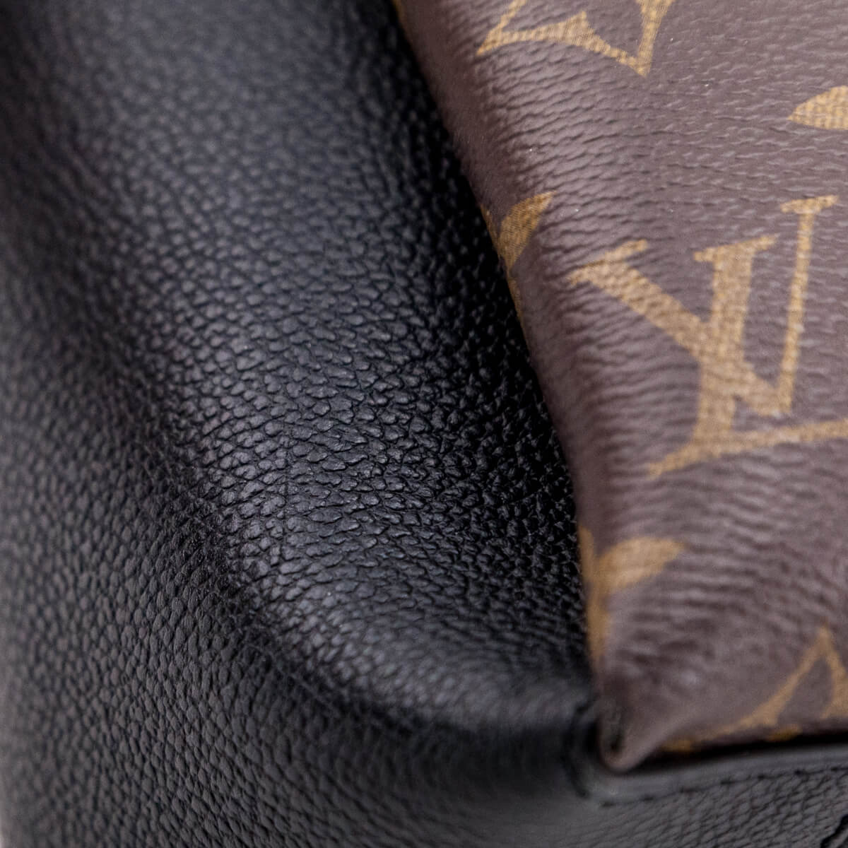 LV LOUIS VUITTON SURENE MM NOIR, Luxury, Bags & Wallets on Carousell