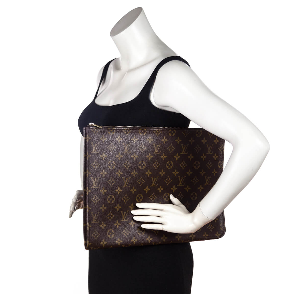 Louis Vuitton Monogram Vintage Etui Voyage Pouch GM - Love that Bag etc - Preowned Authentic Designer Handbags & Preloved Fashions