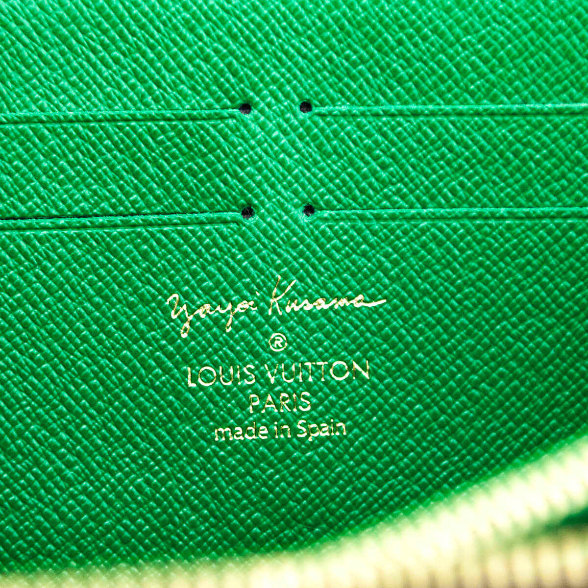 Louis Vuitton Green Epi Leather Zippy Wallet Louis Vuitton