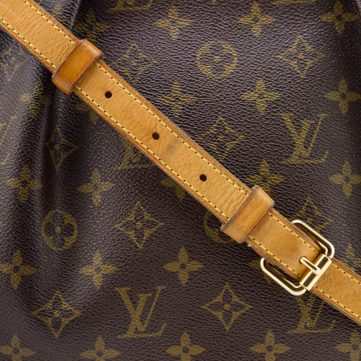Louis Vuitton Menilmontant MM Monogram Messenger Crossbody Bag preowned  Brown Leather ref.674083 - Joli Closet