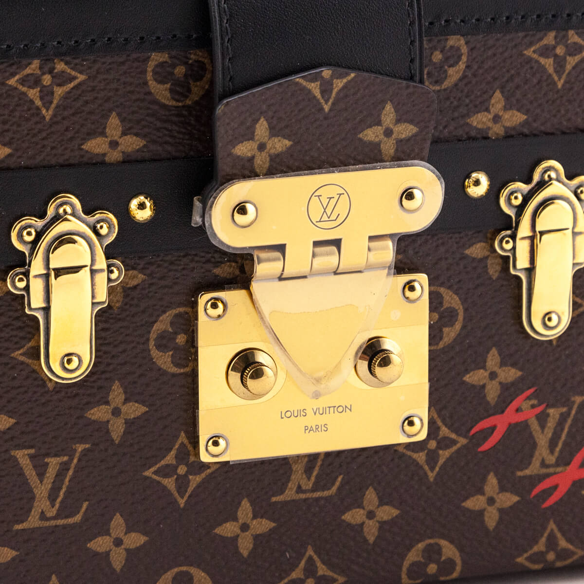 Louis Vuitton Monogram Canvas Petite Malle Bag at 1stDibs