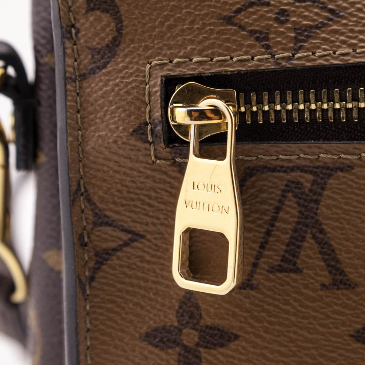 Louis Vuitton Monogram Reverse Pochette Metis – The Closet