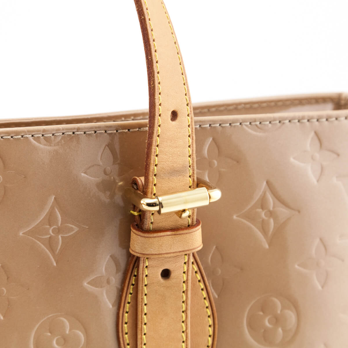 Louis Vuitton Monogram Vernis Brentwood Bag in Beige Calf Leather  ref.493809 - Joli Closet