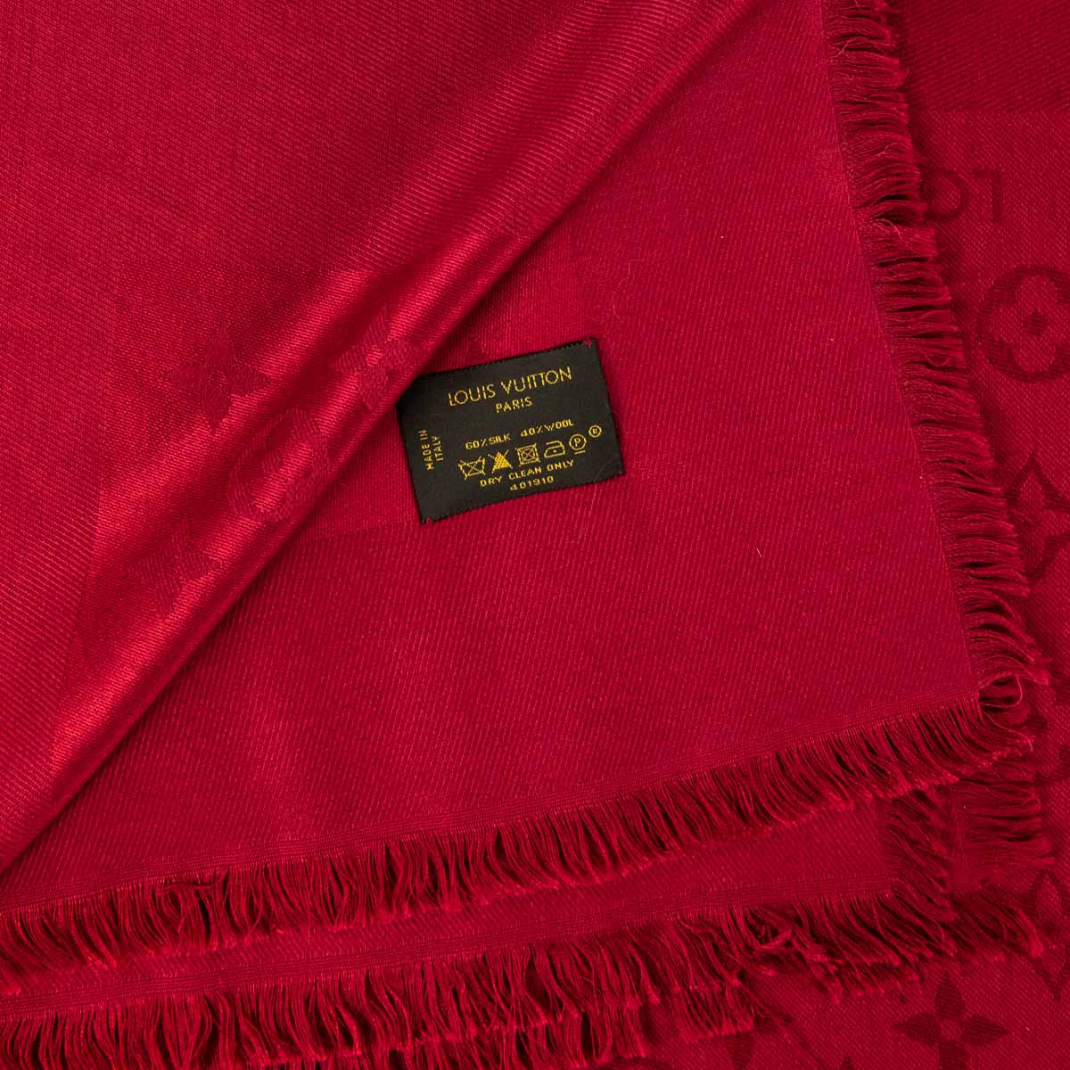 Louis Vuitton Red Classique Monogram Shawl - Secondhand LV Scarf CA