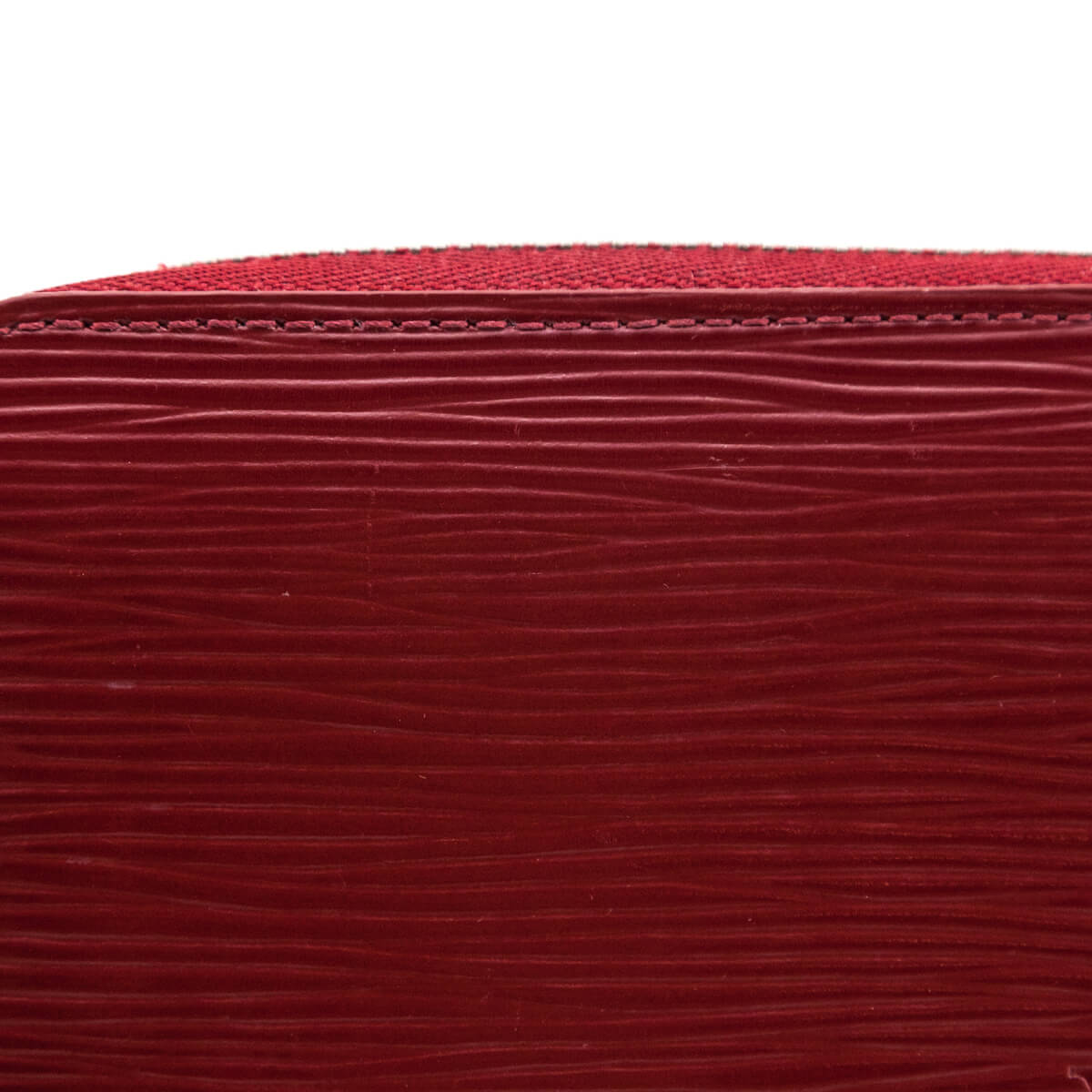 Louis Vuitton Fuchsia Epi Leather Zippy Coin Purse For Sale at