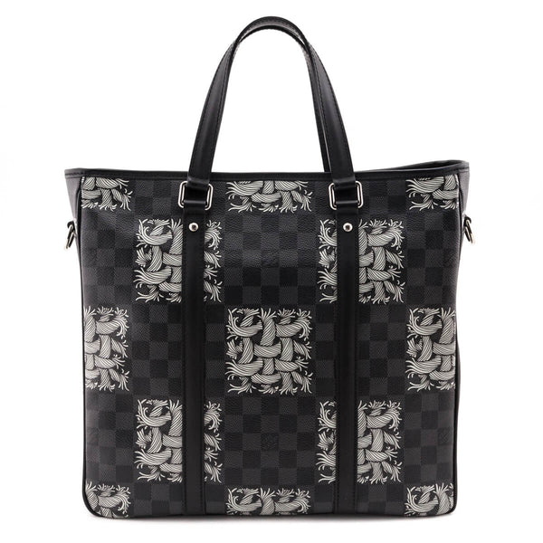 Louis Vuitton Vintage Epi Cluny Bag, Black Louis Vuitton x Christopher  Nemeth Damier Graphite Pochette Jour GM Clutch Bag