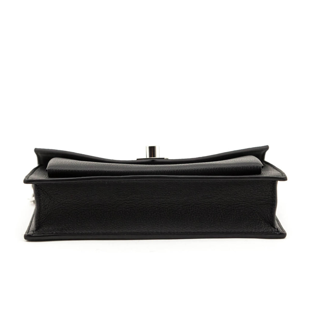 Mylockme Chain Pochette – Keeks Designer Handbags