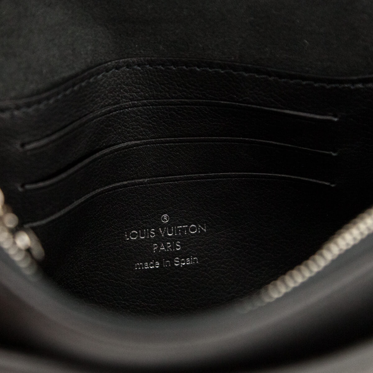 Louis Vuitton Calfskin Mylockme Pochette (SHF-RXPefe) – LuxeDH