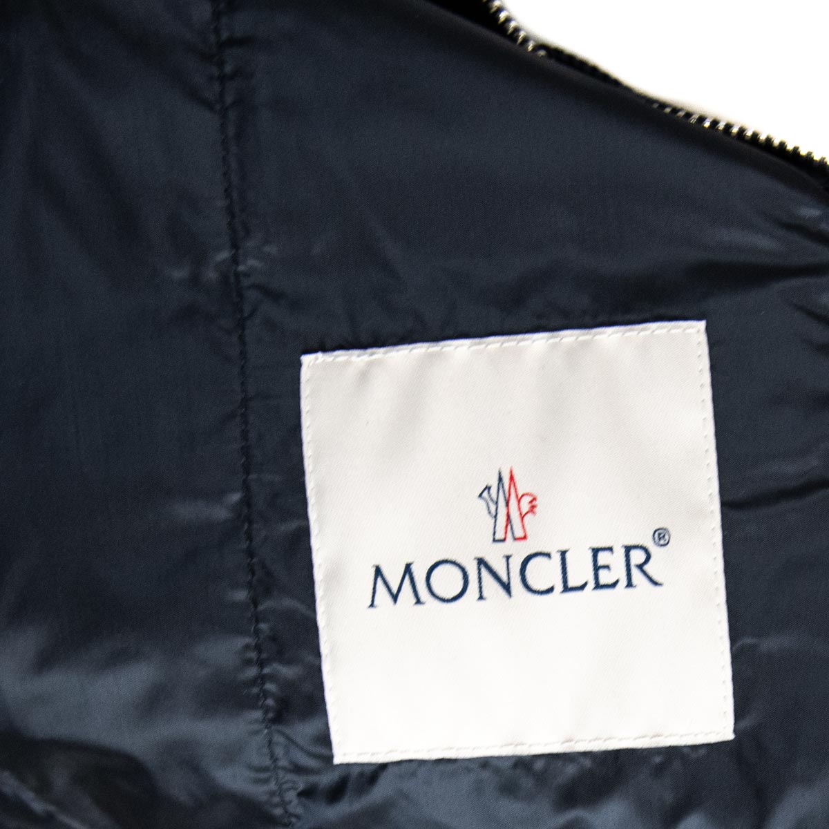 Moncler Navy Down Belted Hooded Jacket - Preloved Moncler Canada